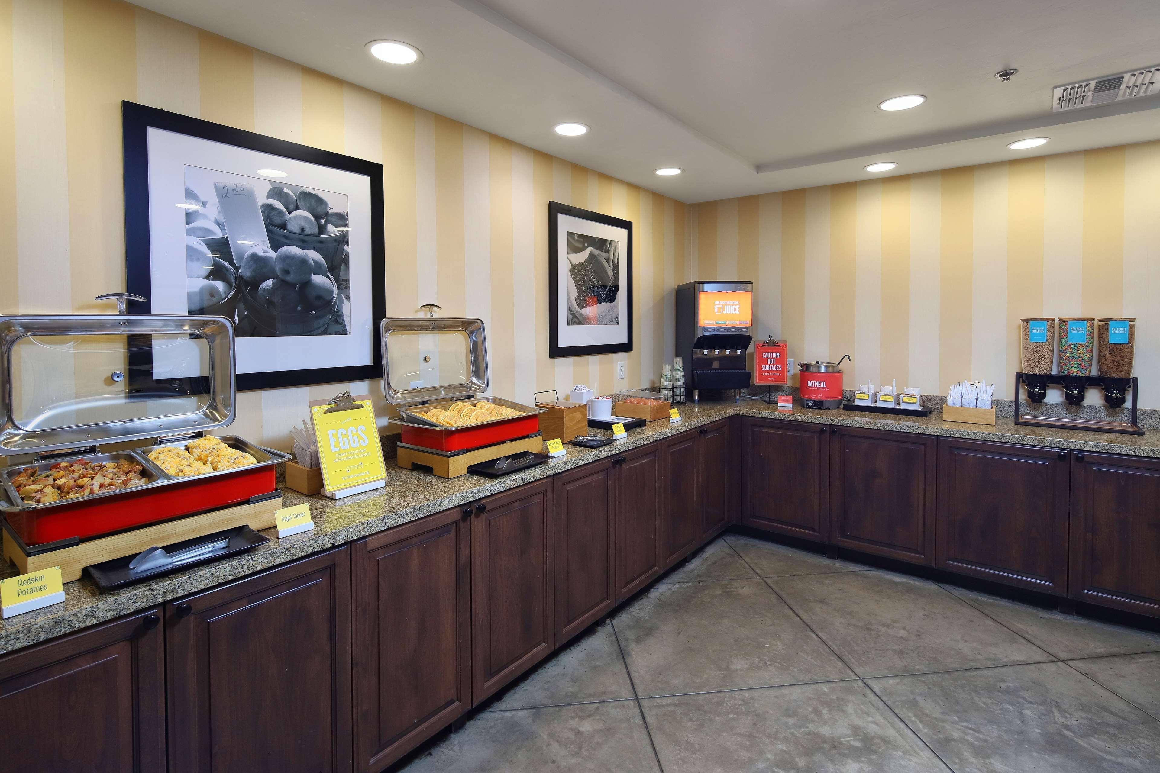 Hampton Inn & Suites Tucson Mall Ngoại thất bức ảnh