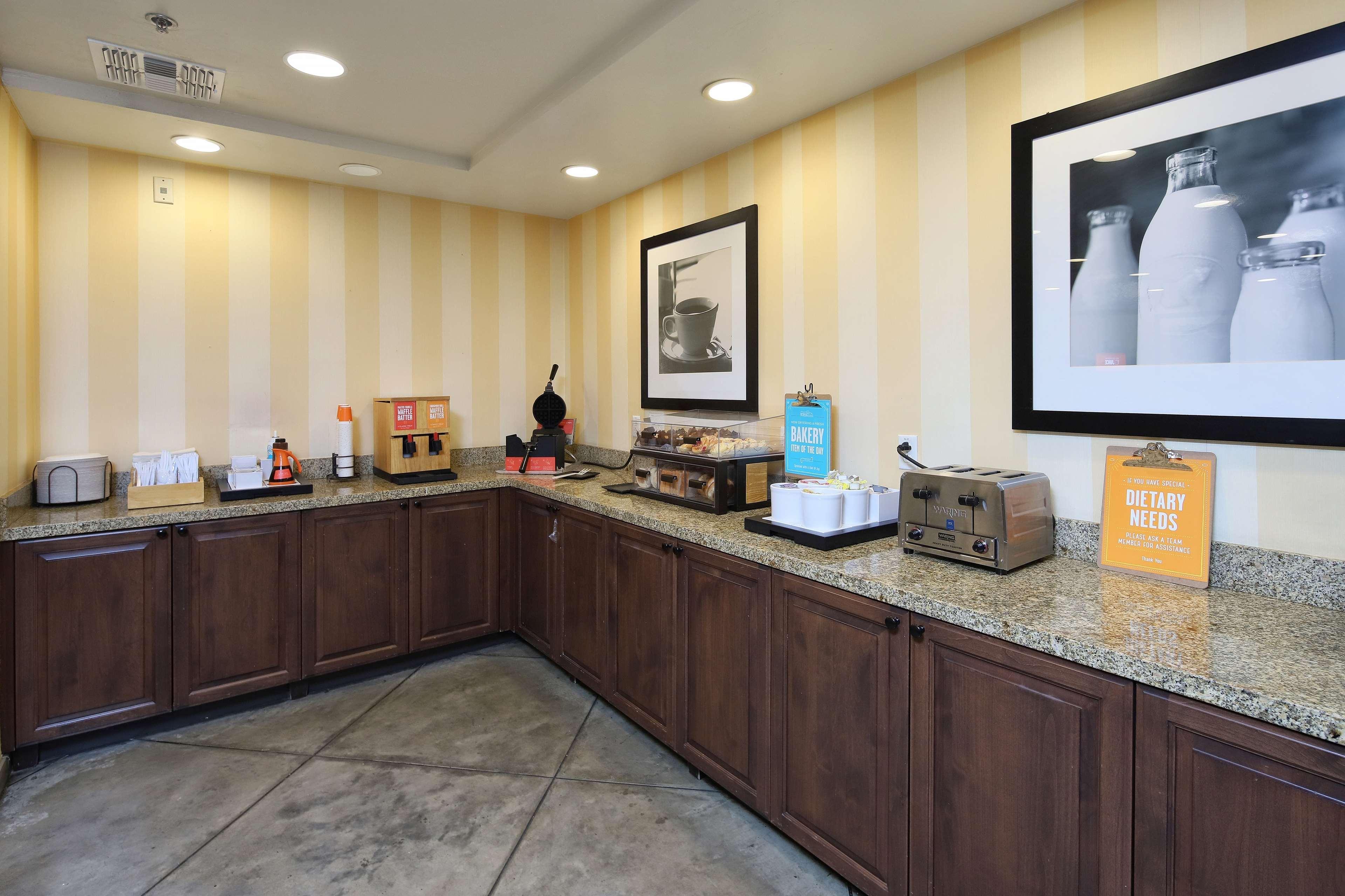 Hampton Inn & Suites Tucson Mall Ngoại thất bức ảnh